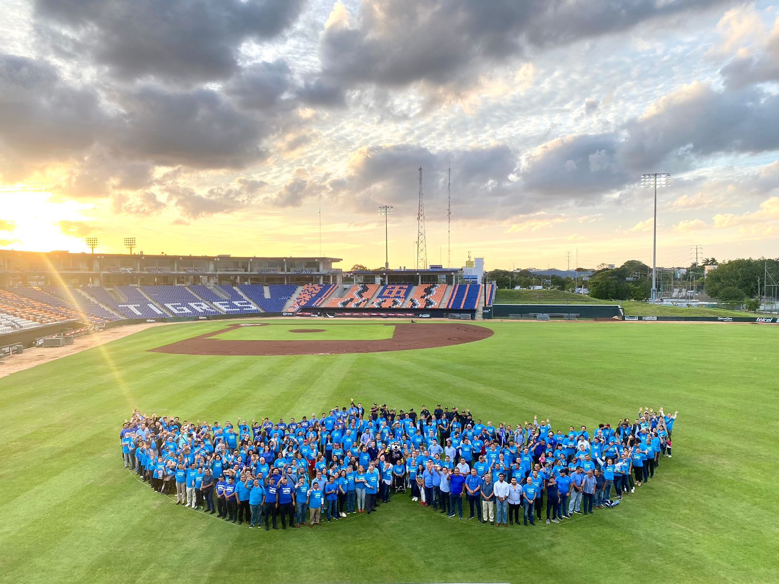 uploads/6/32/01 (618).Jpeg